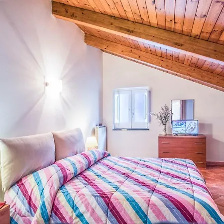 - Maison Palazzo Correale