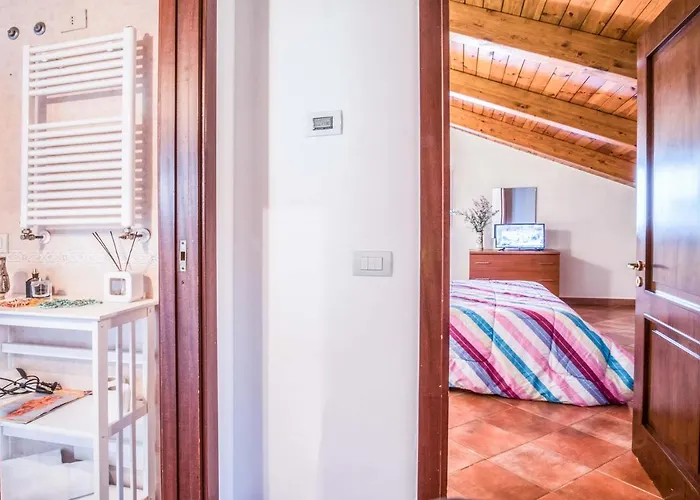 Amore Rentals - Maison Palazzo Correale Апартаменты *