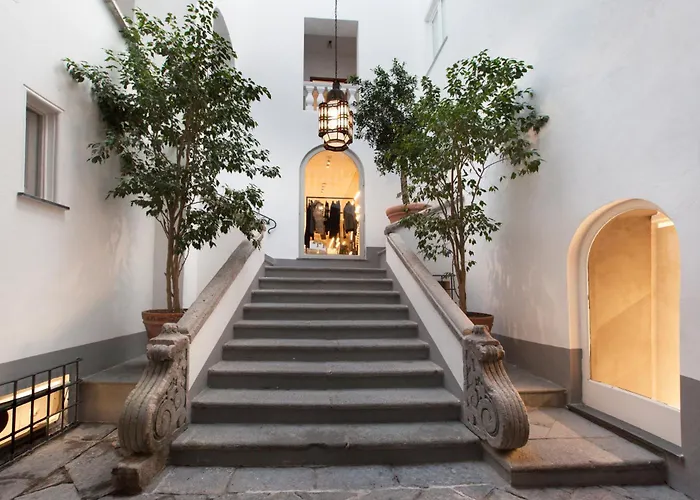 Amore Rentals - Maison Palazzo Correale * Сорренто