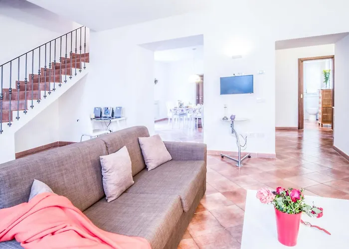 Апартаменты Amore Rentals - Maison Palazzo Correale