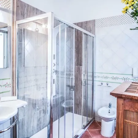 - Maison Palazzo Correale